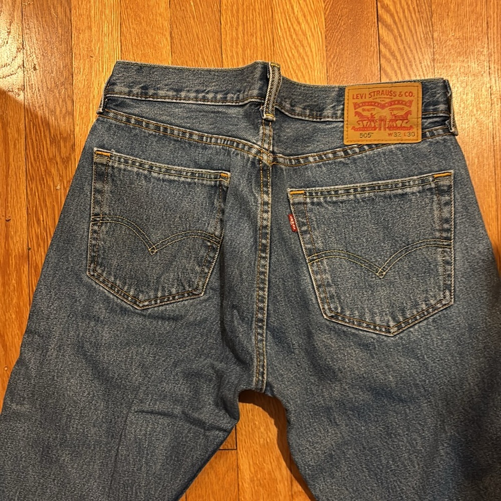 Men’s Levi’s 505 red tab straight leg blue jeans size 32x30 - Picture 2 of 5